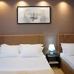 Atrium Deluxe 4*
