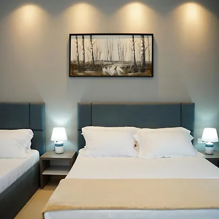 Atrium Deluxe Golem (Tirana)