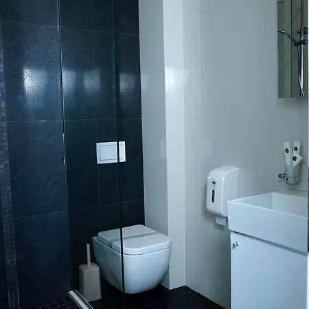 Atrium Deluxe Golem (Tirana)