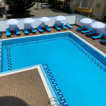 Üdülőközpont Atrium Deluxe