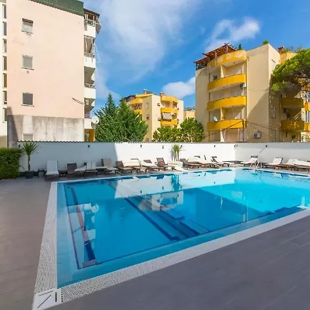 Atrium Deluxe Golem (Tirana)