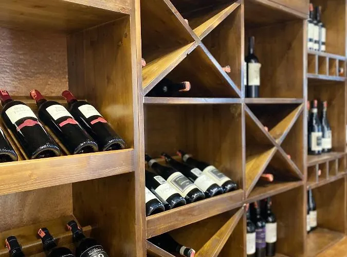 Atrium Deluxe Golem (Tirana)